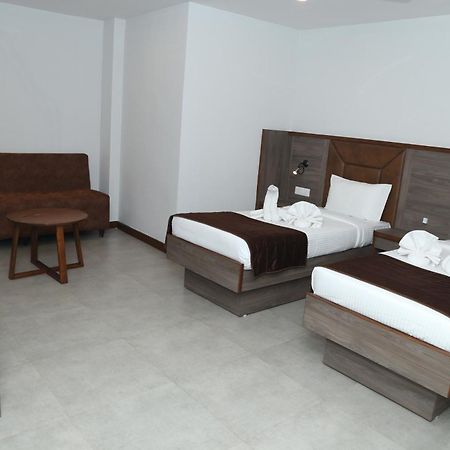 Hotel K79 Jamshedpur Dış mekan fotoğraf