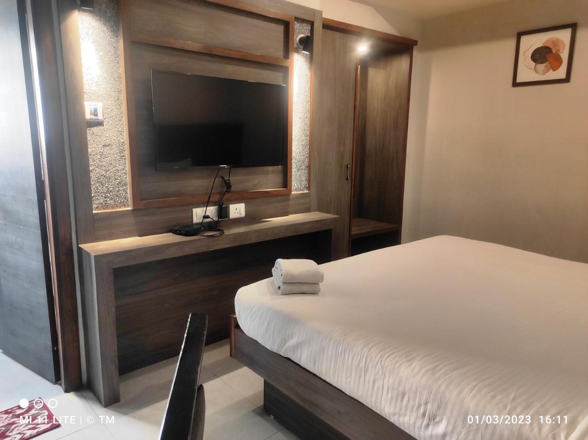Hotel K79 Jamshedpur Dış mekan fotoğraf