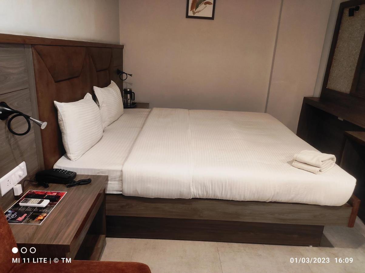 Hotel K79 Jamshedpur Dış mekan fotoğraf