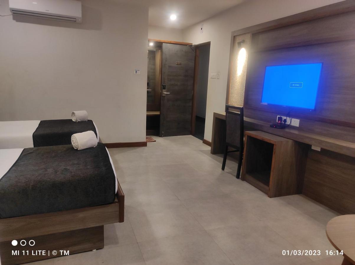 Hotel K79 Jamshedpur Dış mekan fotoğraf