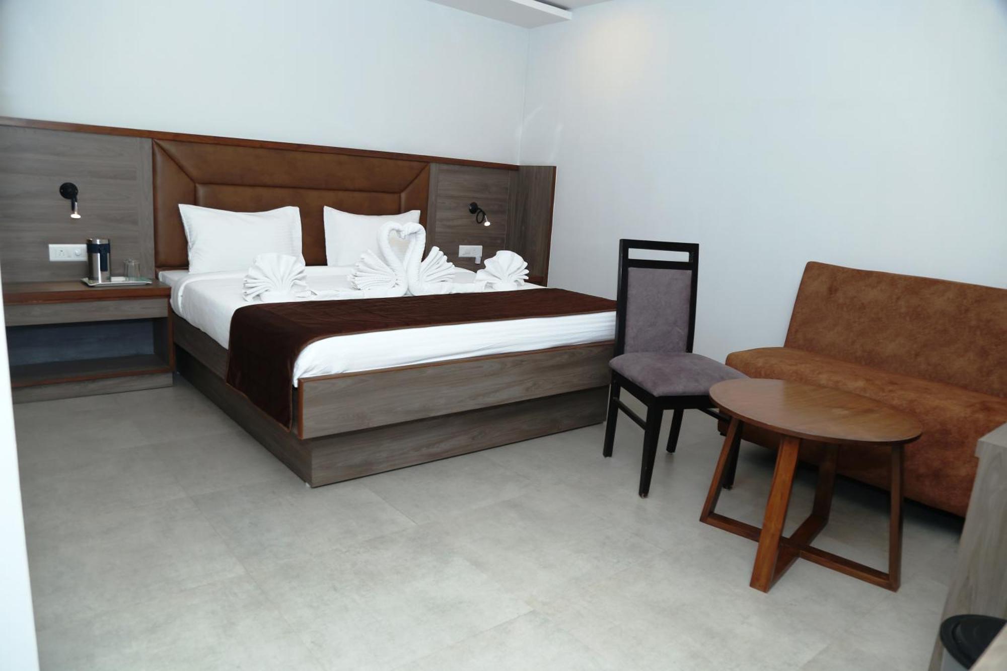Hotel K79 Jamshedpur Dış mekan fotoğraf