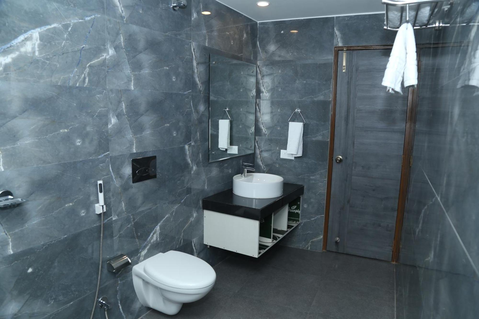 Hotel K79 Jamshedpur Dış mekan fotoğraf