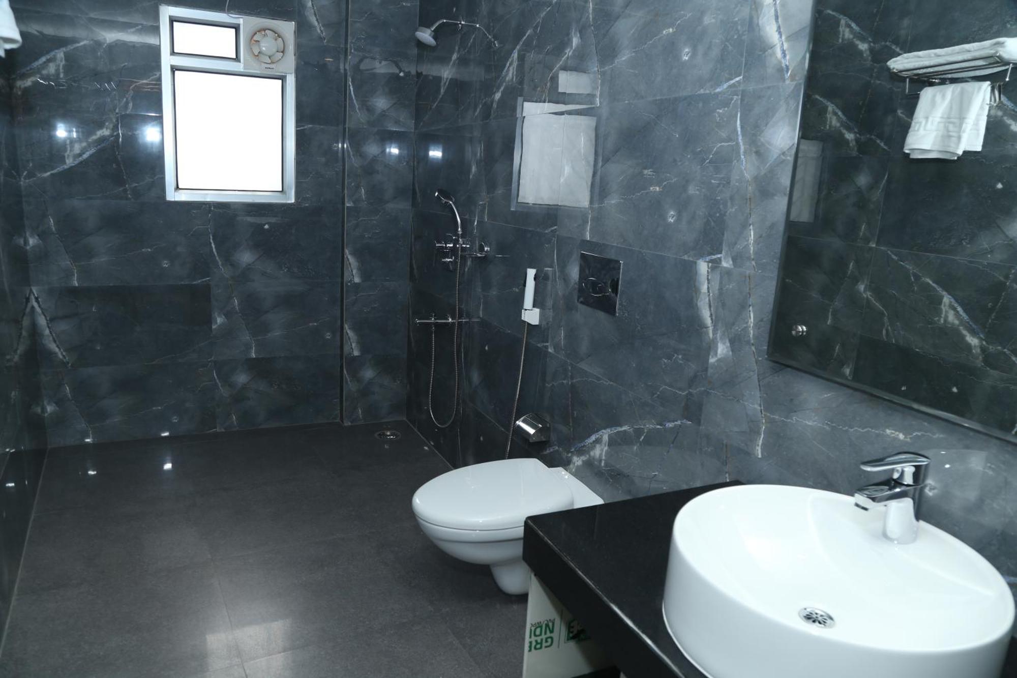 Hotel K79 Jamshedpur Dış mekan fotoğraf
